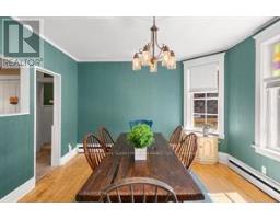 17 WAUBEEK STREET - 17