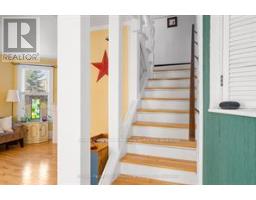 17 WAUBEEK STREET - 26
