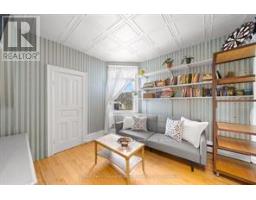17 WAUBEEK STREET - 29