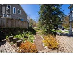 17 WAUBEEK STREET - 3