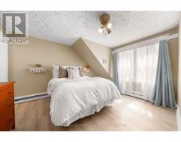 17 WAUBEEK STREET - 36