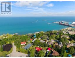 285 COBOURG STREET - 2