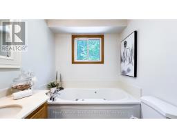 10 BISSETT COURT - 23