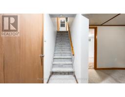 10 BISSETT COURT - 33