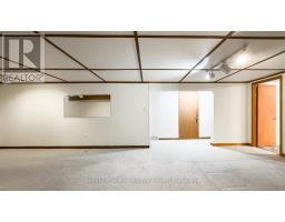 10 BISSETT COURT - 37