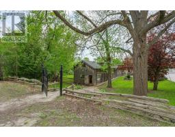52 BROCK ROAD S - 25