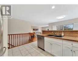 16 WINTERBERRY LANE - 10