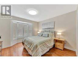 16 WINTERBERRY LANE - 18