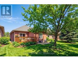 16 WINTERBERRY LANE - 26