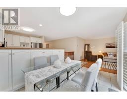 16 WINTERBERRY LANE - 8