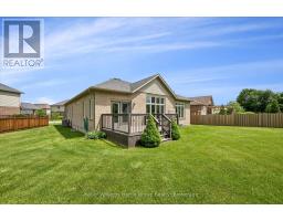 27 RILEY CRESCENT - 32