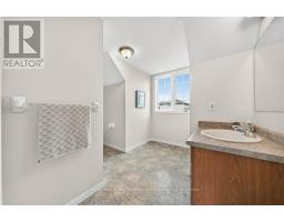 58 CEDARVALE AVENUE - 34