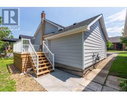 902 HURON TERRACE - 6