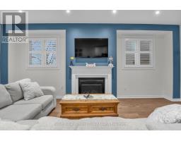192 HARPIN WAY E - 14