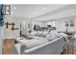 192 HARPIN WAY E - 15