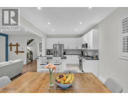 192 HARPIN WAY E - 18