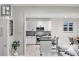 192 HARPIN WAY E - 21