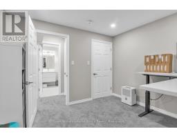 192 HARPIN WAY E - 40
