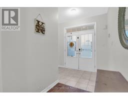 192 HARPIN WAY E - 8