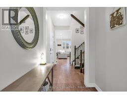 192 HARPIN WAY E - 9