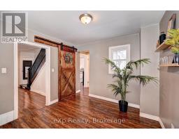 310 BARBER AVENUE N - 10