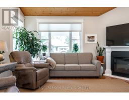 71214 ANNE STREET - 19