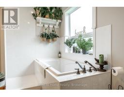 71214 ANNE STREET - 22