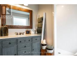 71214 ANNE STREET - 23