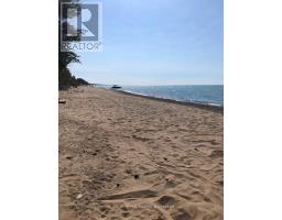 71214 ANNE STREET - 45