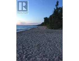 71214 ANNE STREET - 46