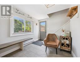 273 MAIN STREET N - 10