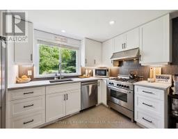 273 MAIN STREET N - 16