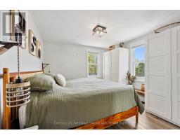 273 MAIN STREET N - 19