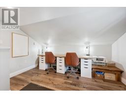 273 MAIN STREET N - 23