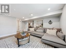 273 MAIN STREET N - 27