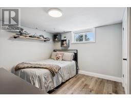 273 MAIN STREET N - 28