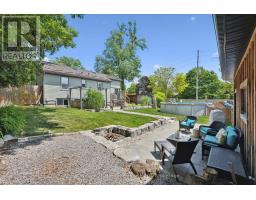 273 MAIN STREET N - 32