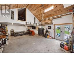 273 MAIN STREET N - 41