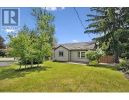 273 MAIN STREET N - 8