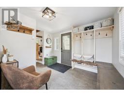 273 MAIN STREET N - 9