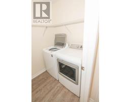 465 WELLINGTON STREET E - 23