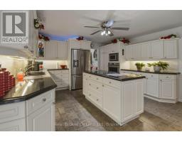 775498 HWY 10 HIGHWAY N - 15