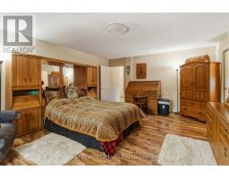 775498 HWY 10 HIGHWAY N - 31