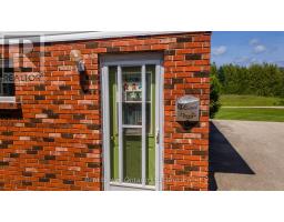 775498 HWY 10 HIGHWAY N - 39