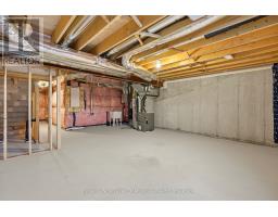 17 MCCONNELL CRESCENT - 20