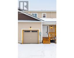 17 MCCONNELL CRESCENT - 3