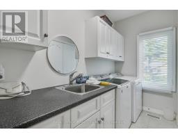 38 CARRIAGE LANE - 19