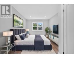 12 JARVIS STREET N - 33