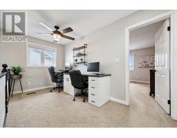17 CARROLL CRESCENT - 23