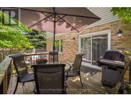 17 CARROLL CRESCENT - 41